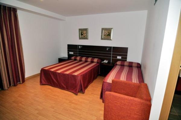 Norte Hotel Villanueva de Gállego Room photo