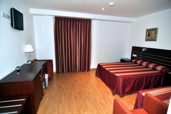 Norte Hotel Villanueva de Gállego Room photo